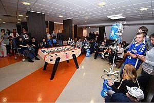 Jeu babyfoot hôpital enfant FDF racing