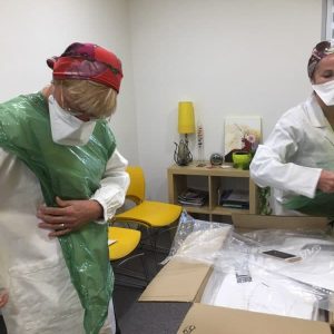 des surblouses pour les infirmières libérales